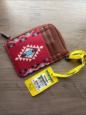 NWT Wrangler Red and Brown Southwestern Mini Zip Card Wallet